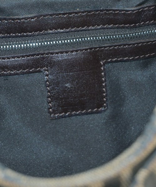 FENDI 肩背包