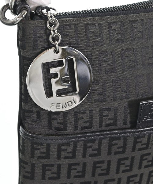 FENDI 肩背包