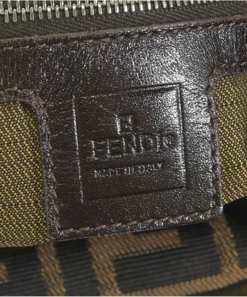 FENDI 肩背包