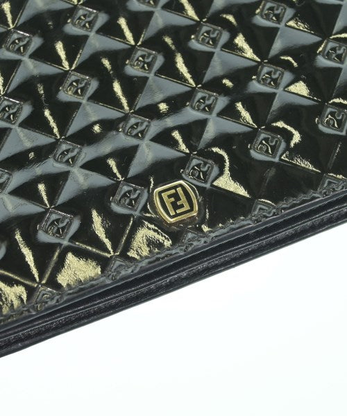 FENDI 肩背包
