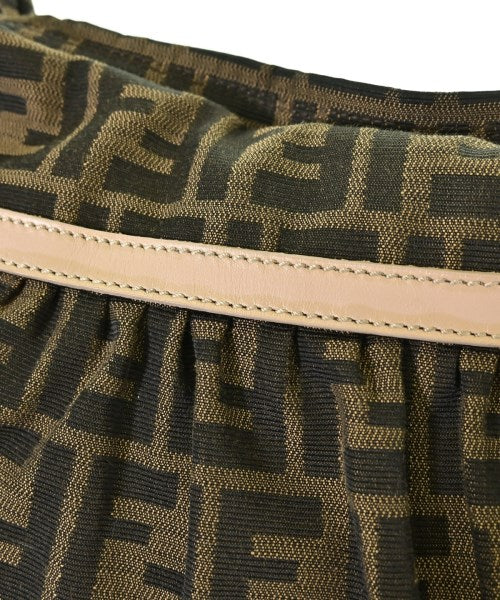 FENDI 肩背包