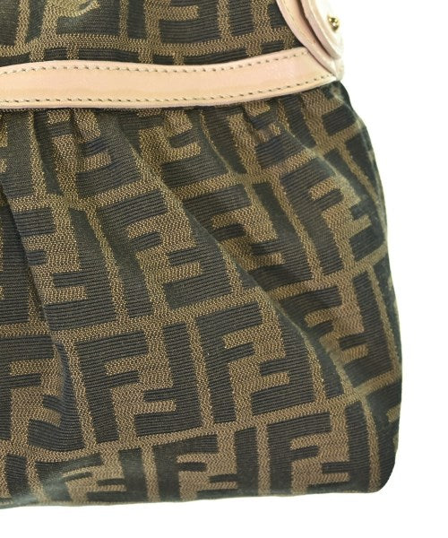 FENDI 肩背包
