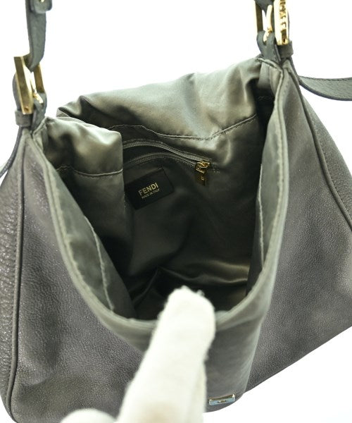 FENDI 肩背包