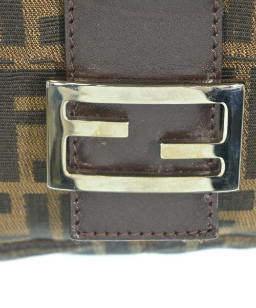 FENDI 肩背包