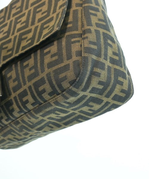 FENDI 肩背包