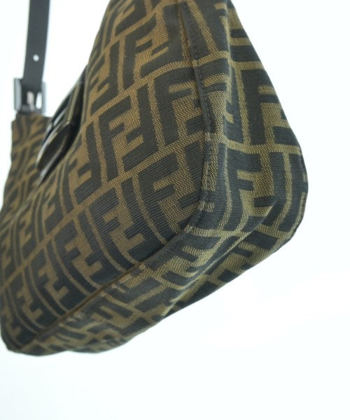 FENDI 肩背包