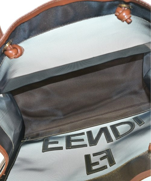 FENDI 肩背包
