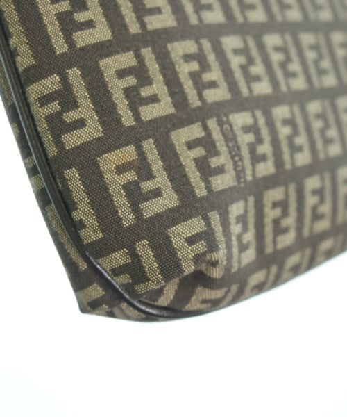 FENDI 肩背包