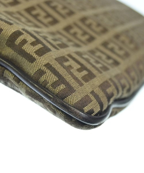 FENDI 肩背包