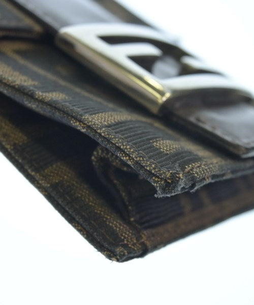 FENDI 肩背包