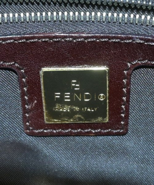 FENDI 肩背包