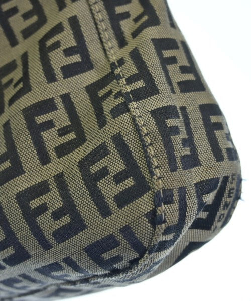 FENDI 肩背包