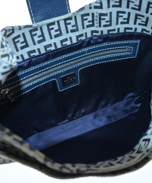 FENDI 肩背包