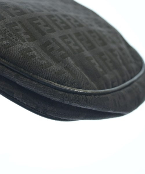 FENDI 肩背包