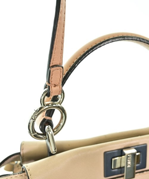 FENDI 肩背包