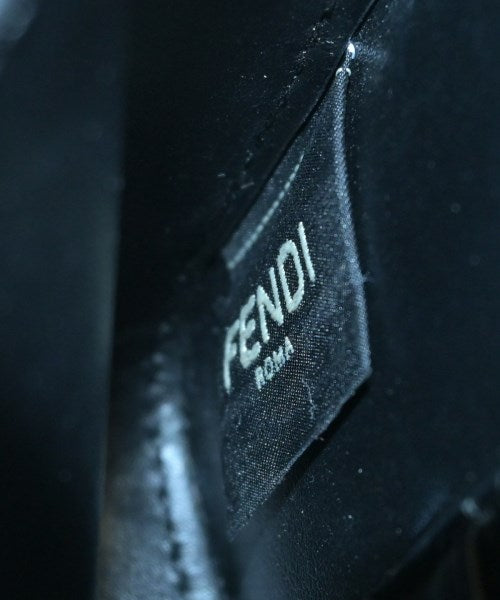 FENDI 肩背包