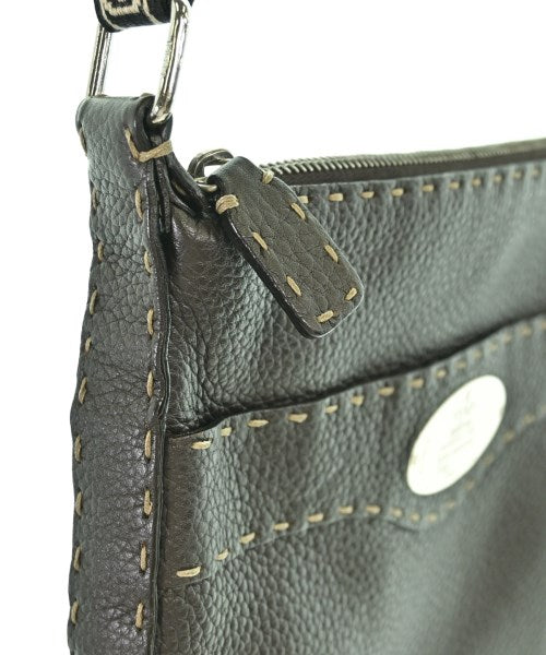 FENDI 肩背包