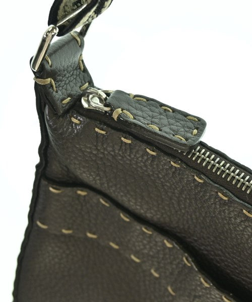FENDI 肩背包