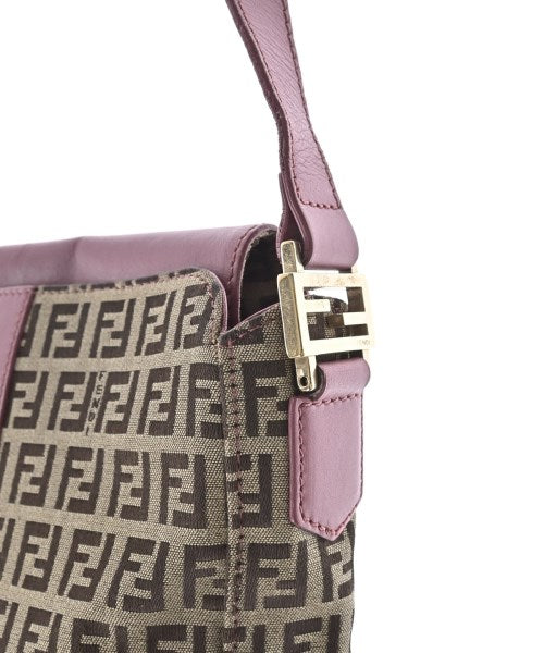 FENDI 肩背包