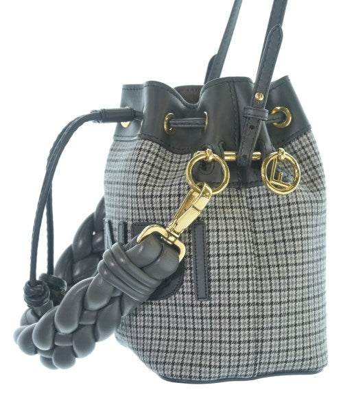 FENDI 肩背包