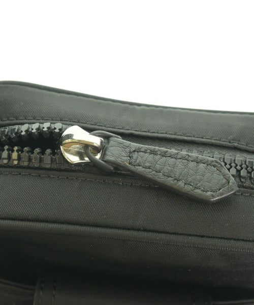 FENDI 肩背包