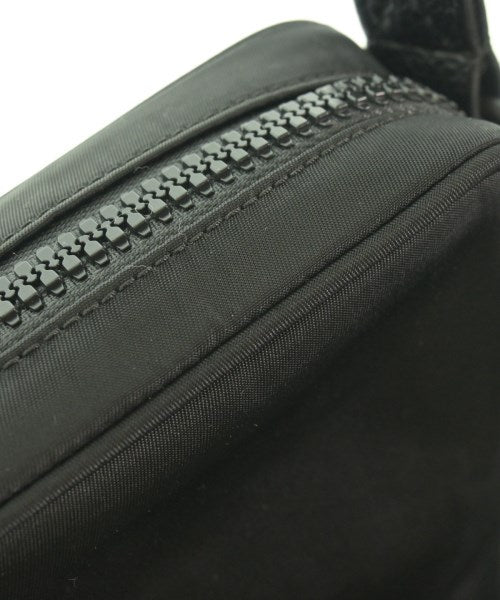 FENDI 肩背包