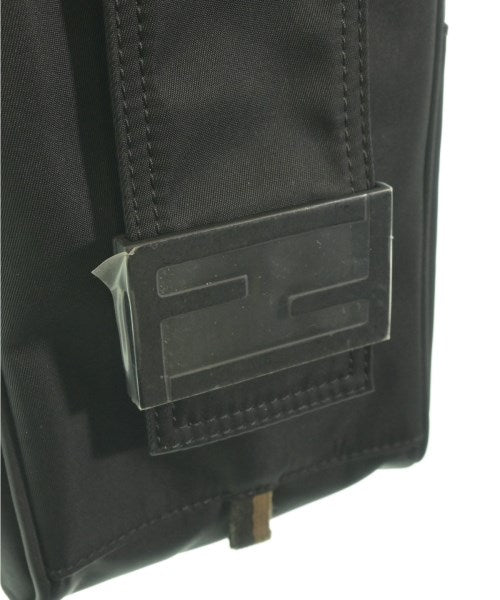 FENDI 肩背包