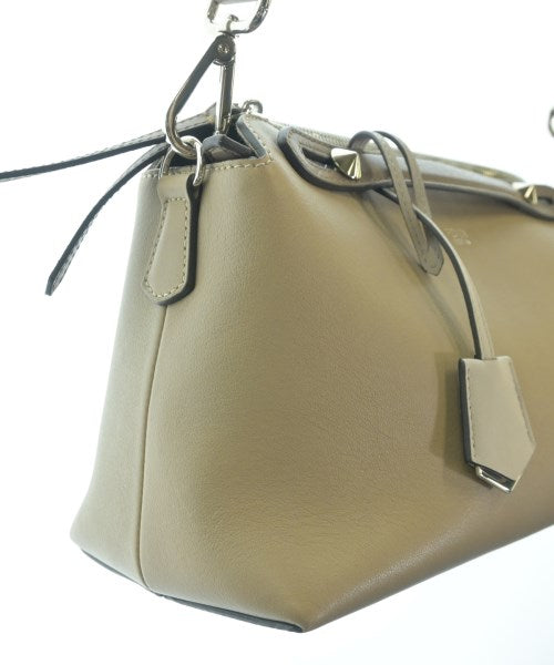 FENDI 肩背包