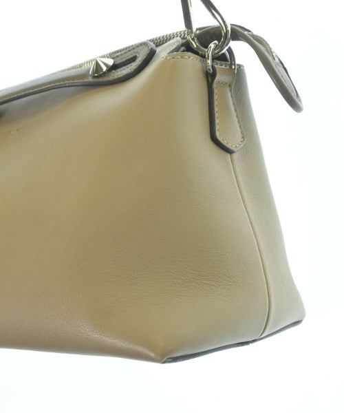 FENDI 肩背包