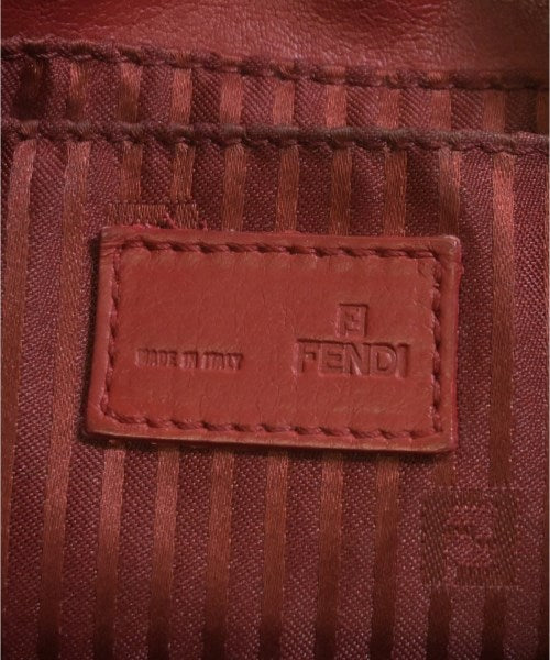 FENDI 肩背包