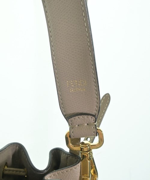 FENDI 肩背包