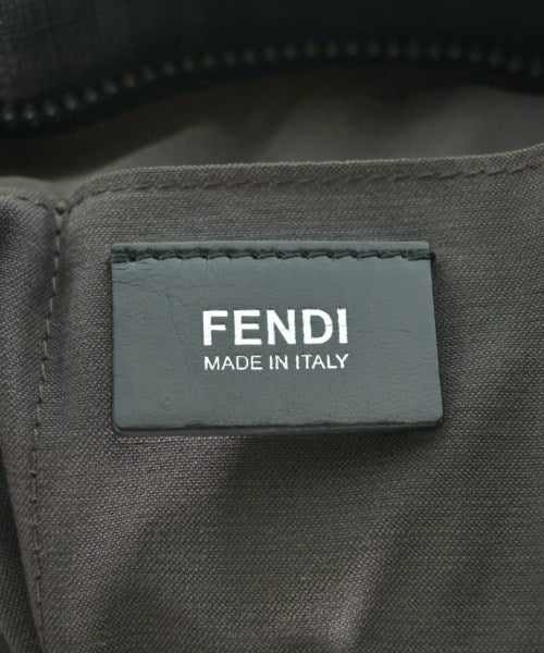 FENDI 肩背包