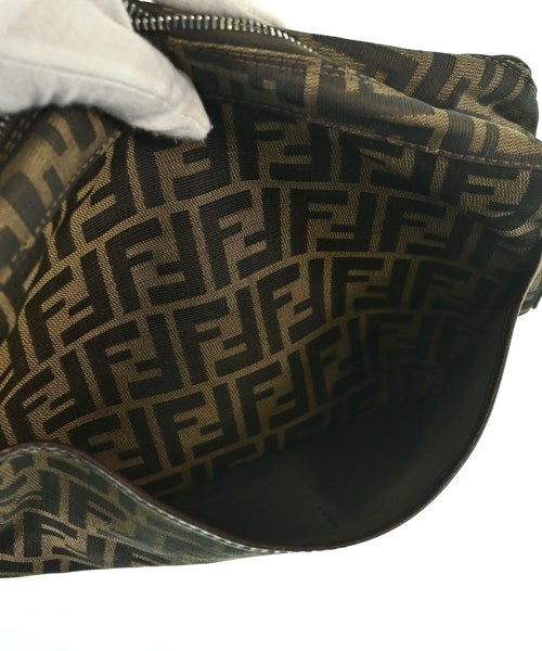 FENDI 肩背包