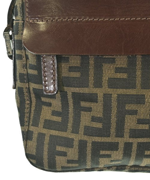 FENDI 肩背包