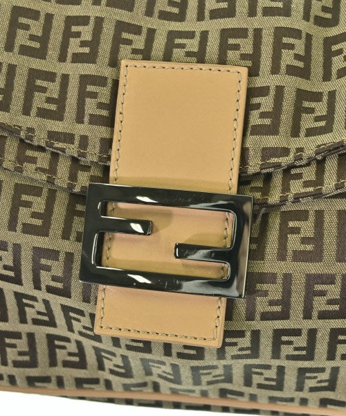 FENDI 肩背包