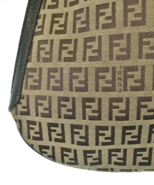 FENDI 肩背包
