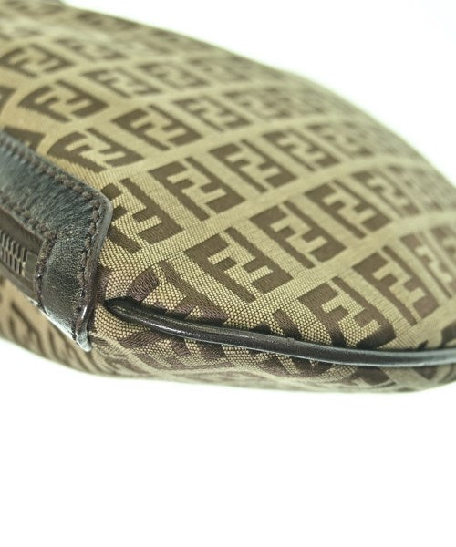 FENDI 肩背包