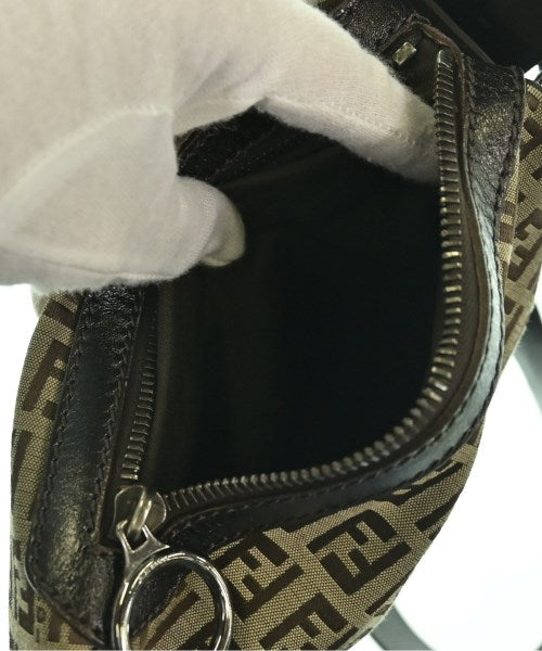 FENDI 肩背包