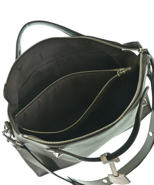 FENDI 肩背包