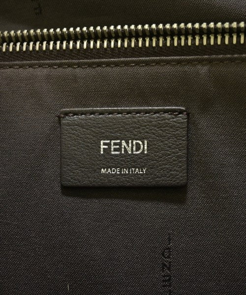 FENDI 肩背包