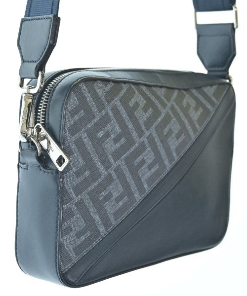 FENDI 肩背包