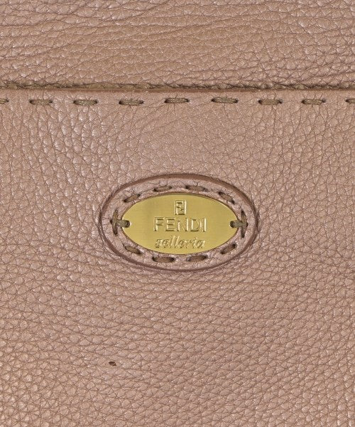 FENDI 肩背包