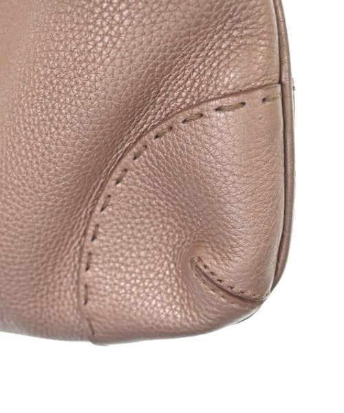 FENDI 肩背包