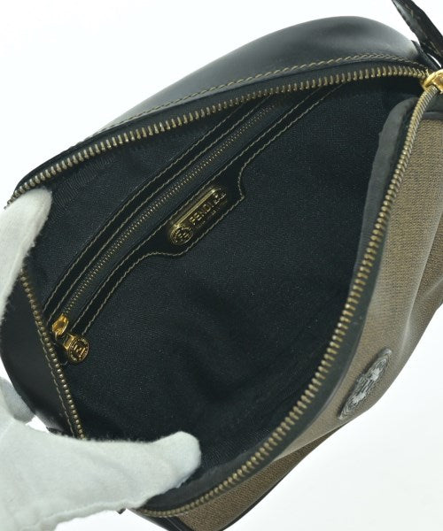 FENDI 肩背包