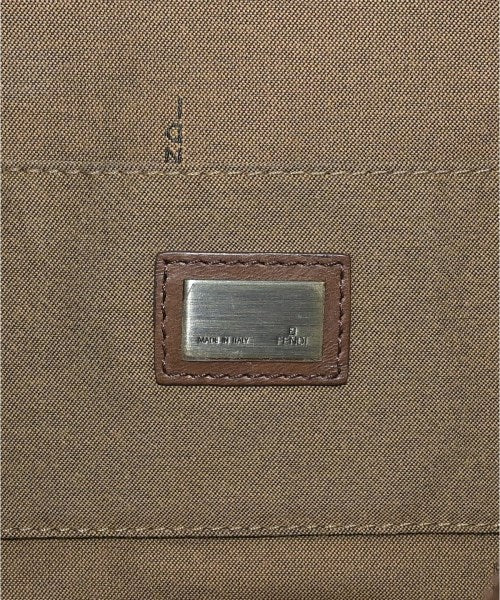 FENDI 肩背包