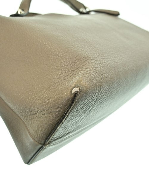 FENDI 肩背包