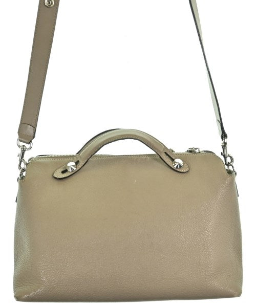 FENDI 肩背包