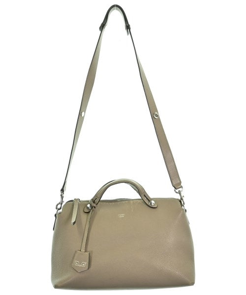 FENDI 肩背包