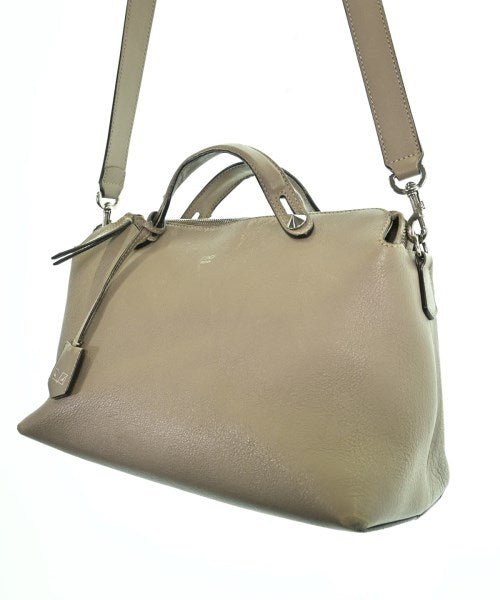 FENDI 肩背包