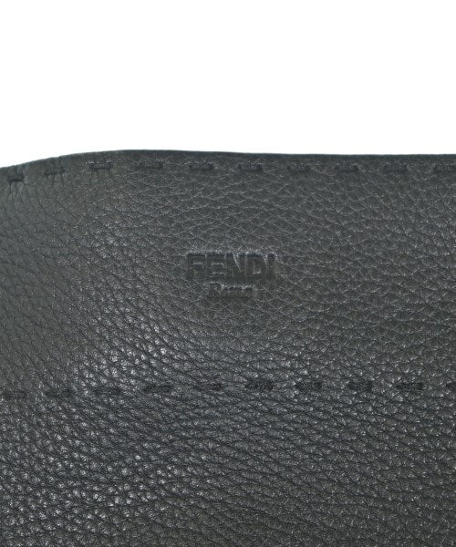 FENDI 肩背包